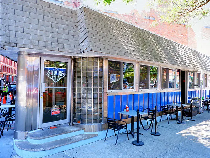 Diners in New York - Square Diner