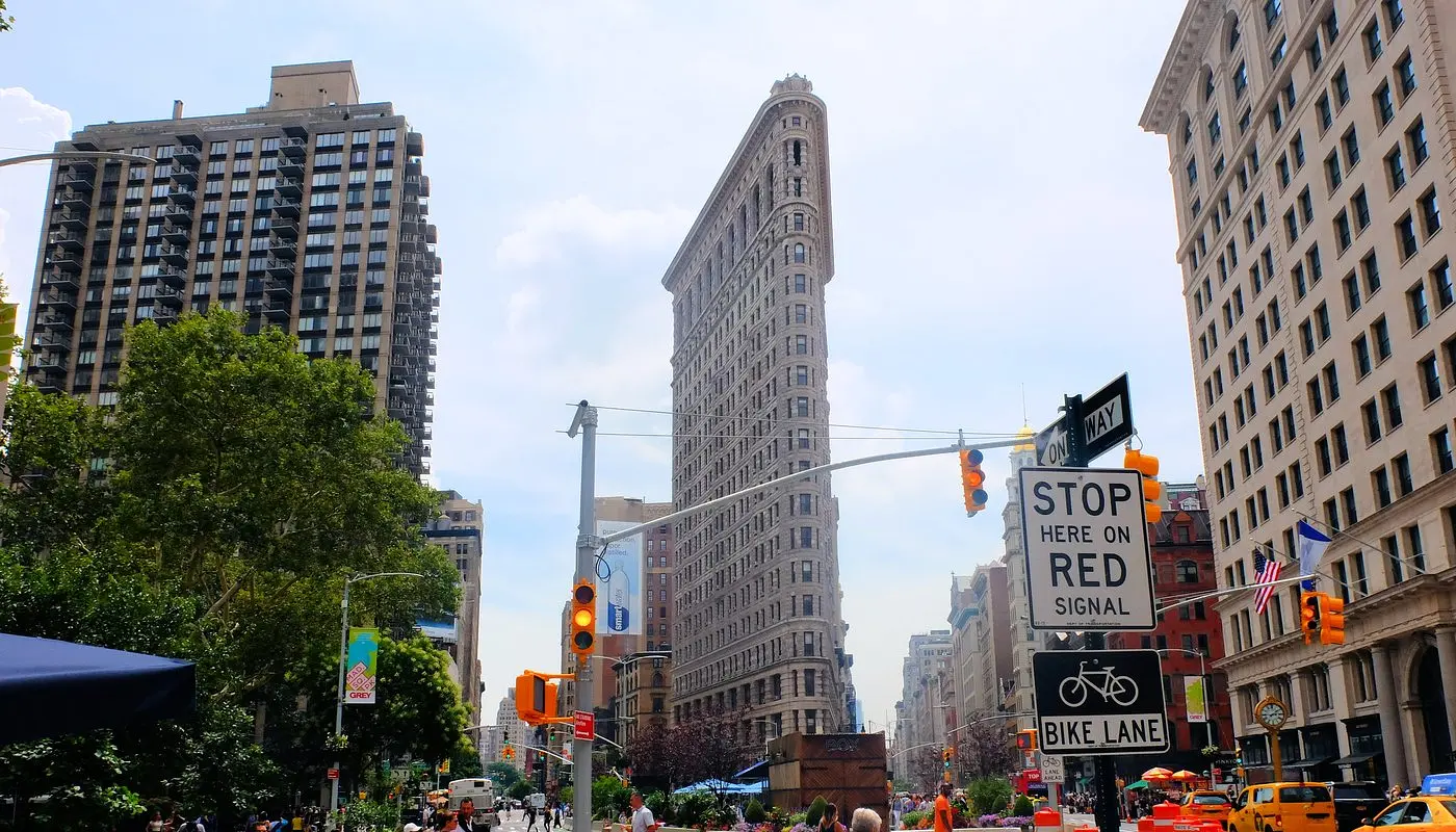 Madison Square Park in New York - Flatiron Building
