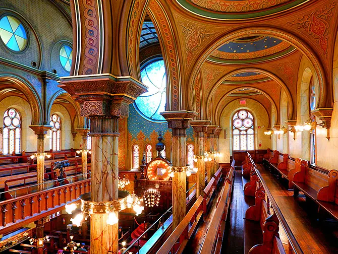 Museum at Eldridge Street in New York - Eldridge Street Synagogue