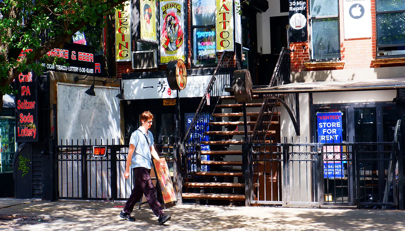Walking Route East Village in New York - Explore Different Sides of New York