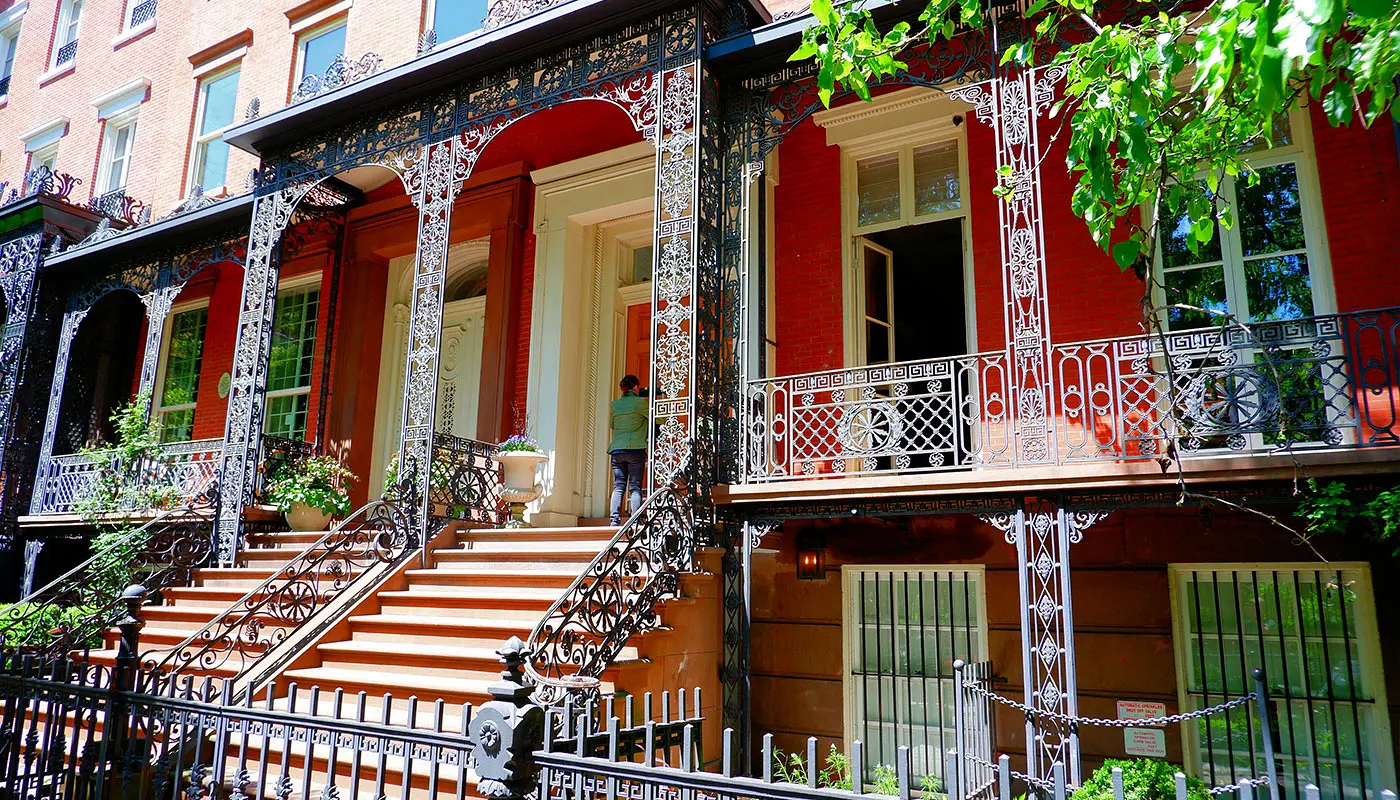 Walking Route East Village in New York - Glimpse of the Walking Route